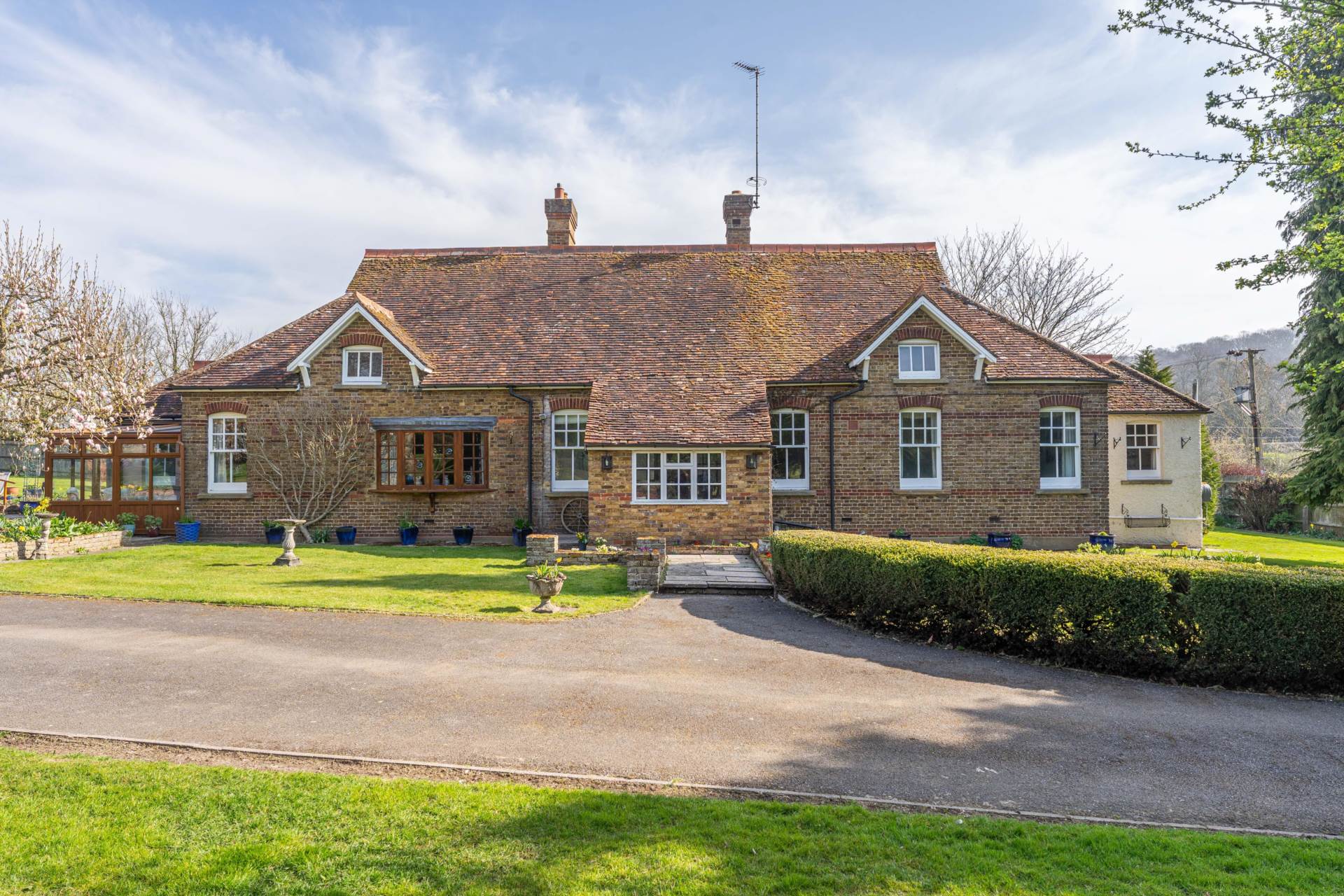 New Ground Road, Aldbury, Image 1