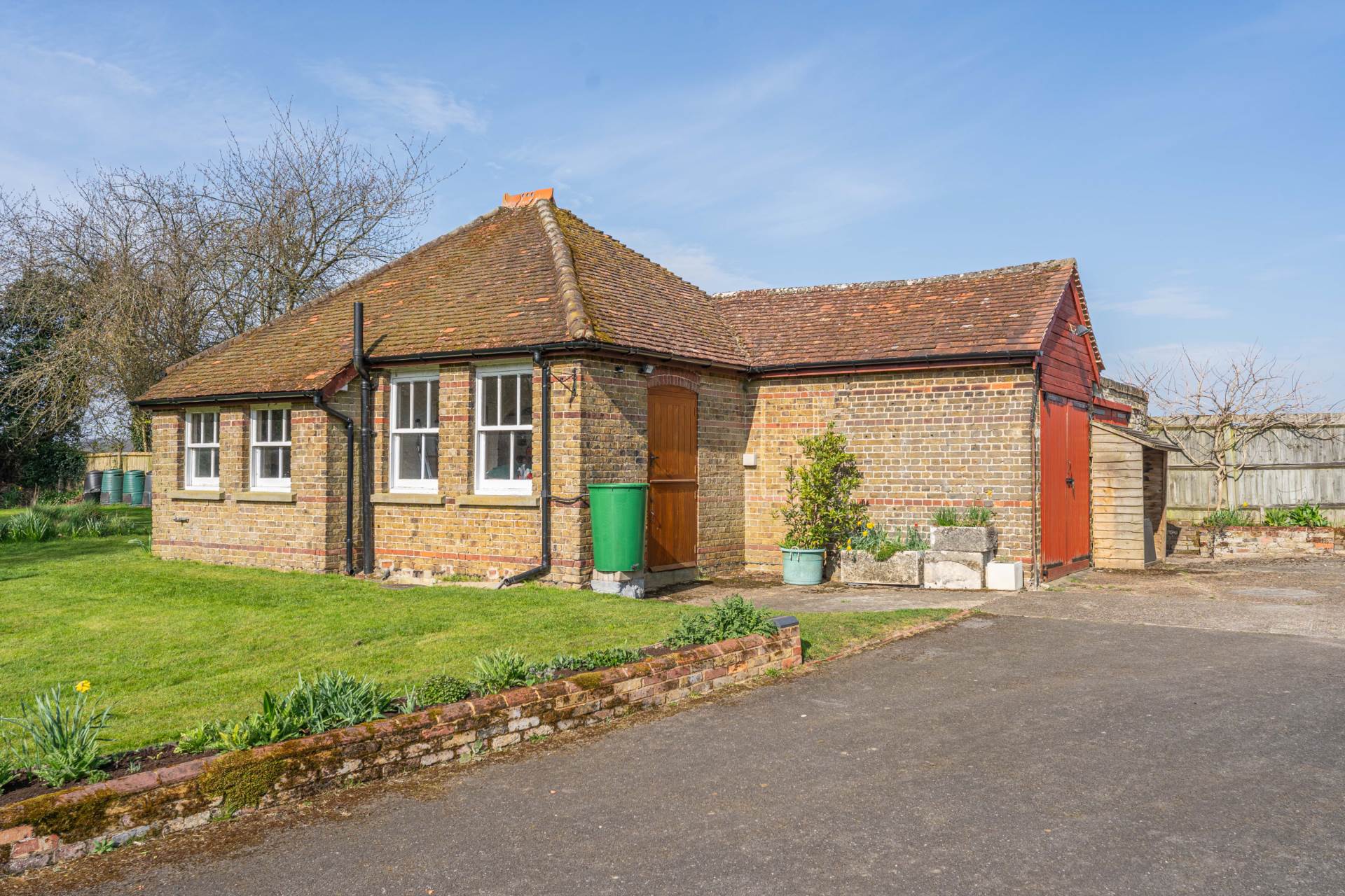 New Ground Road, Aldbury, Image 19
