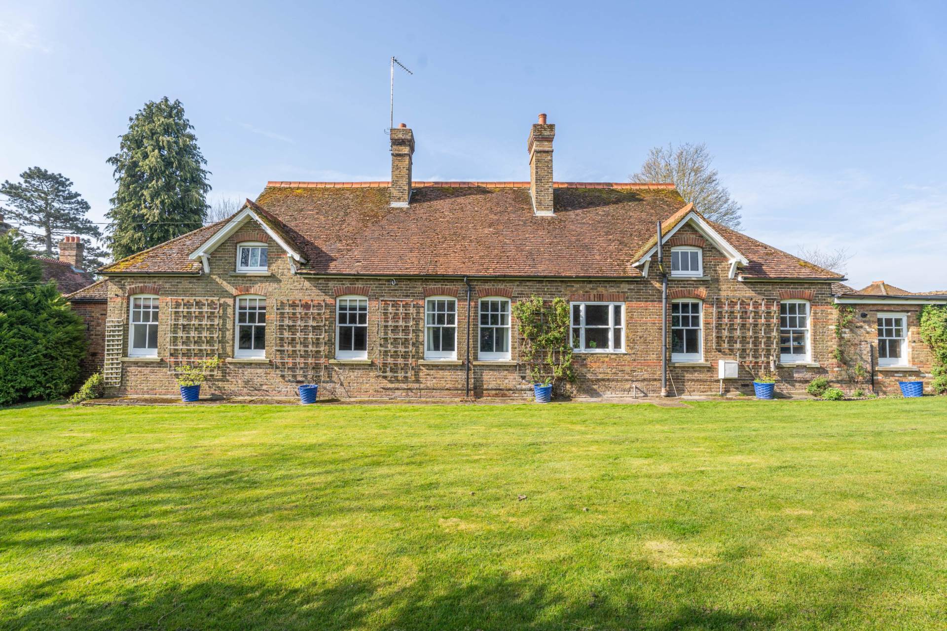 New Ground Road, Aldbury, Image 3