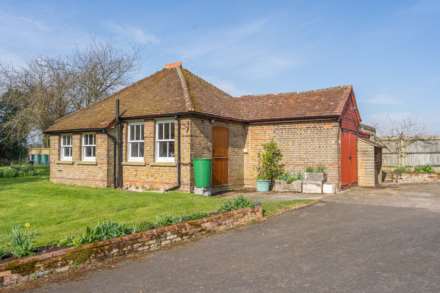 New Ground Road, Aldbury, Image 19