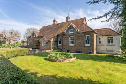 New Ground Road, Aldbury, Image 25