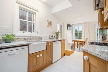 Beaconsfield Road, Tring, Image 7