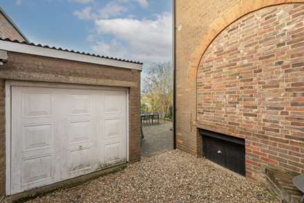 Western Road, Tring, Image 31