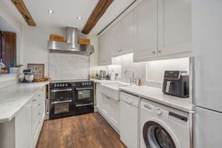 Stocks Road, Aldbury, Image 10