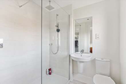 Weston Turville, Image 19