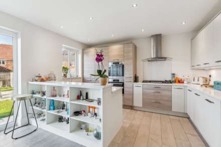 Weston Turville, Image 8