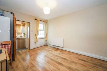 Longfield Road, Tring, Image 5