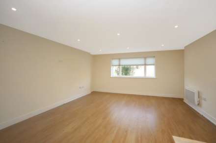 Brook Street, Tring, Image 4
