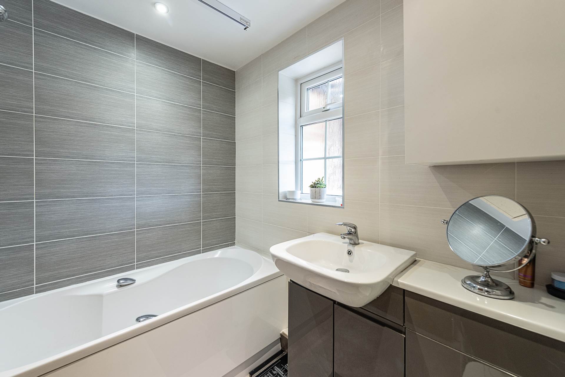 Dorset Place, Bedgrove, Image 21