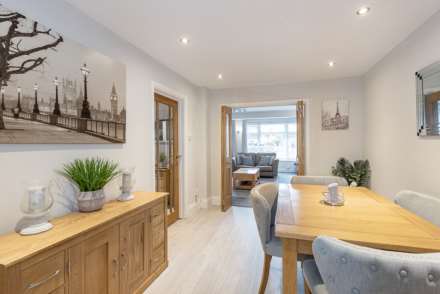 Dorset Place, Bedgrove, Image 8