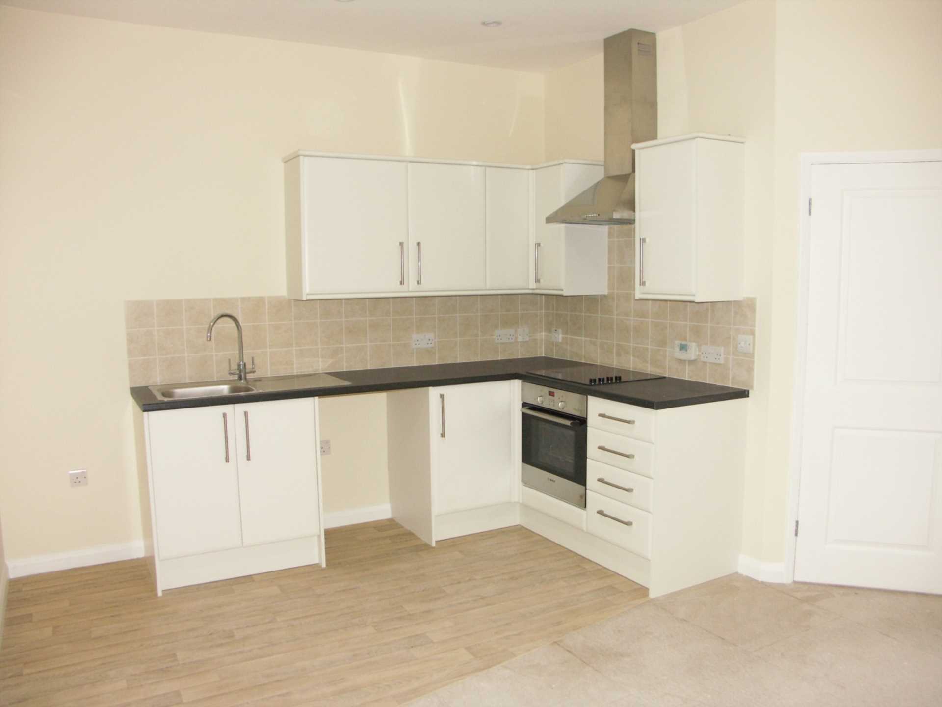 Frogmore Street, Tring, Image 2