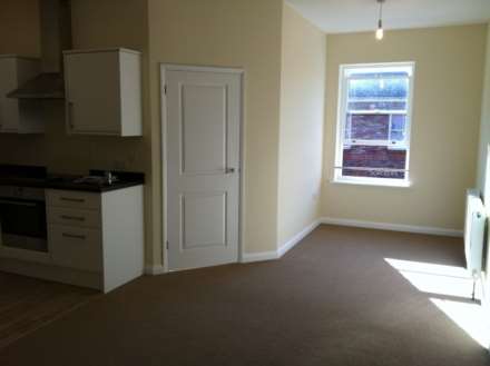 Frogmore Street, Tring, Image 4