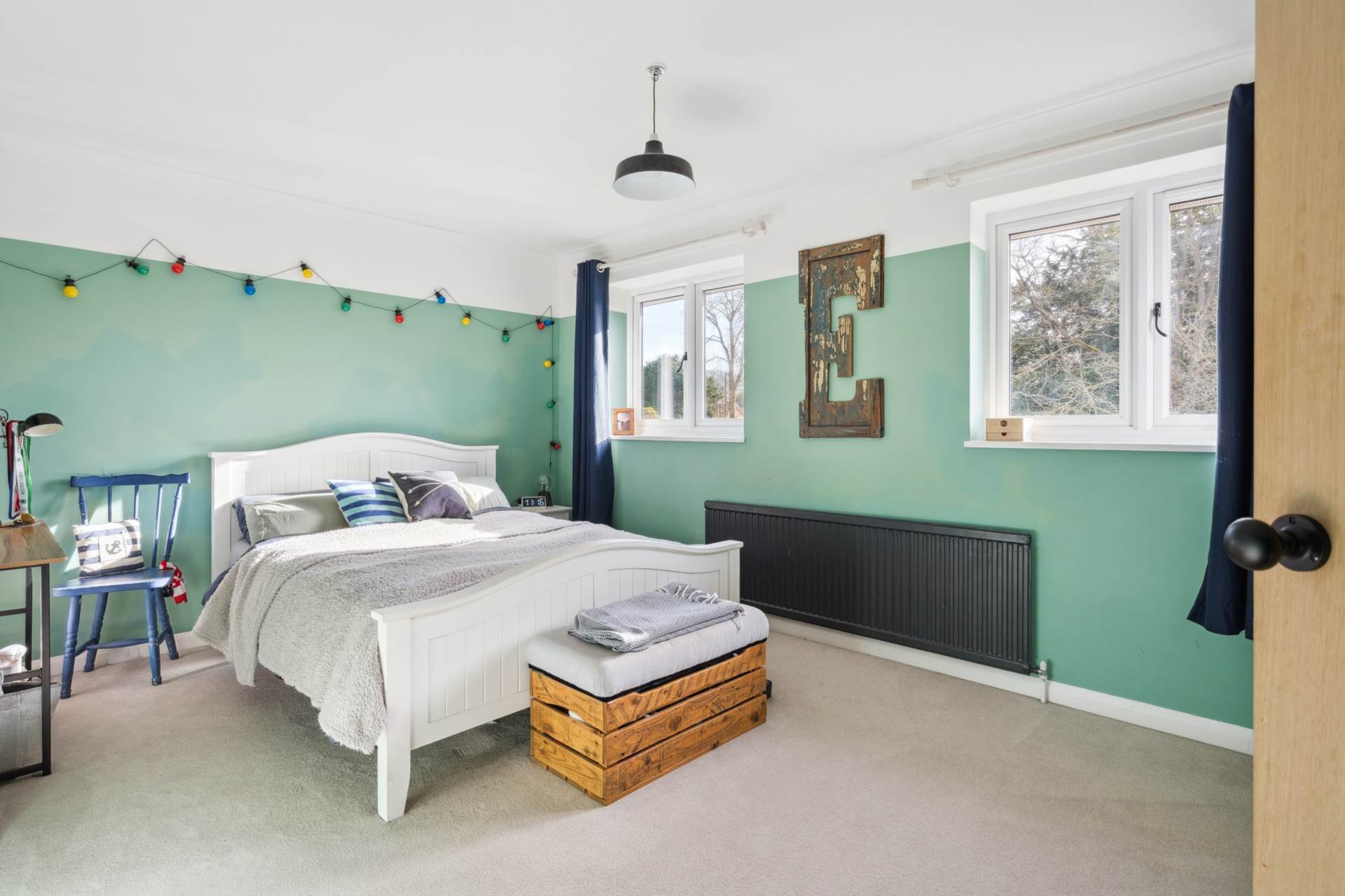 Chestnut End, Halton, Image 23
