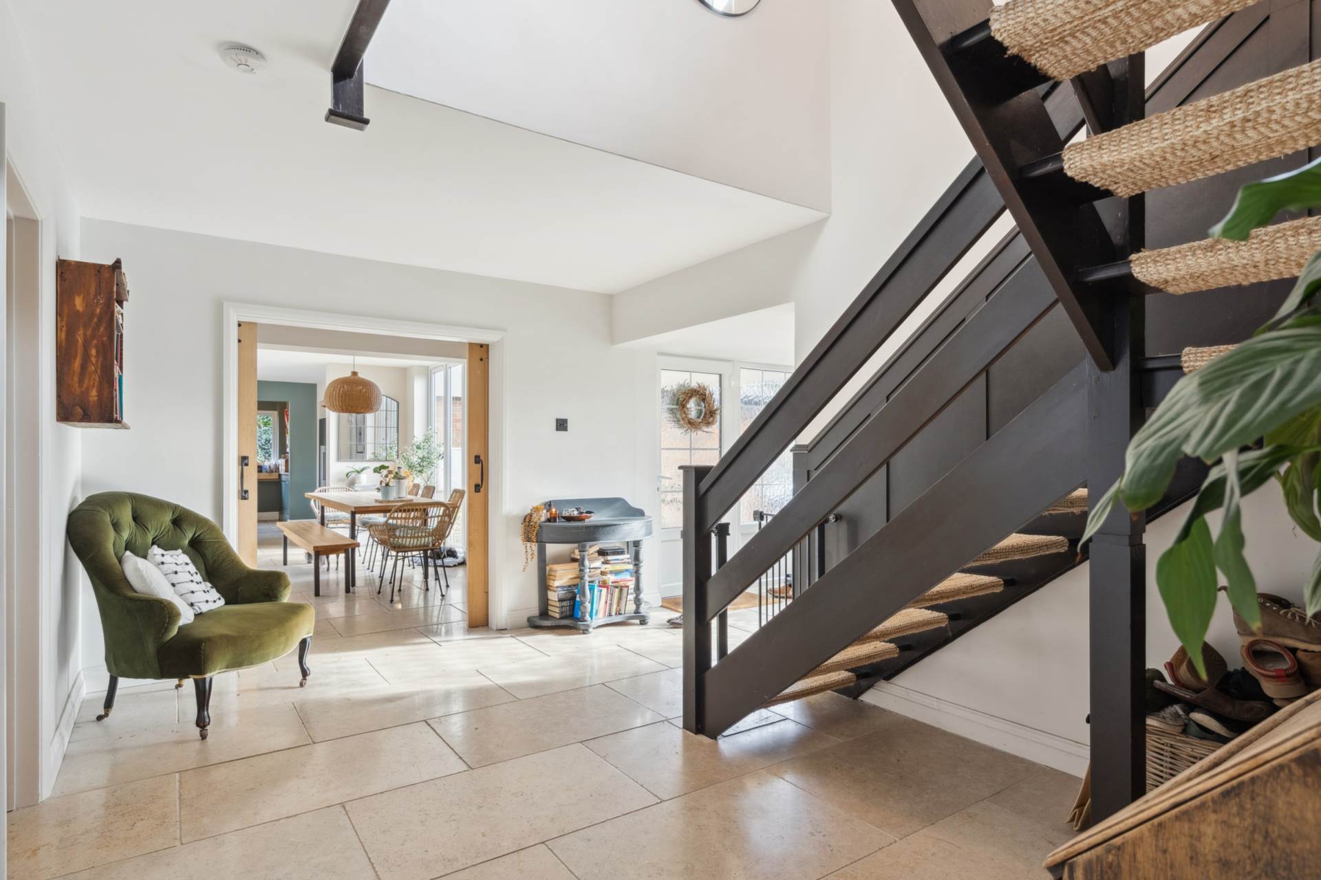 Chestnut End, Halton, Image 6