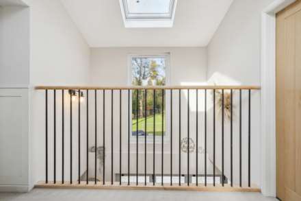 Chestnut End, Halton, Image 18