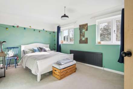 Chestnut End, Halton, Image 23