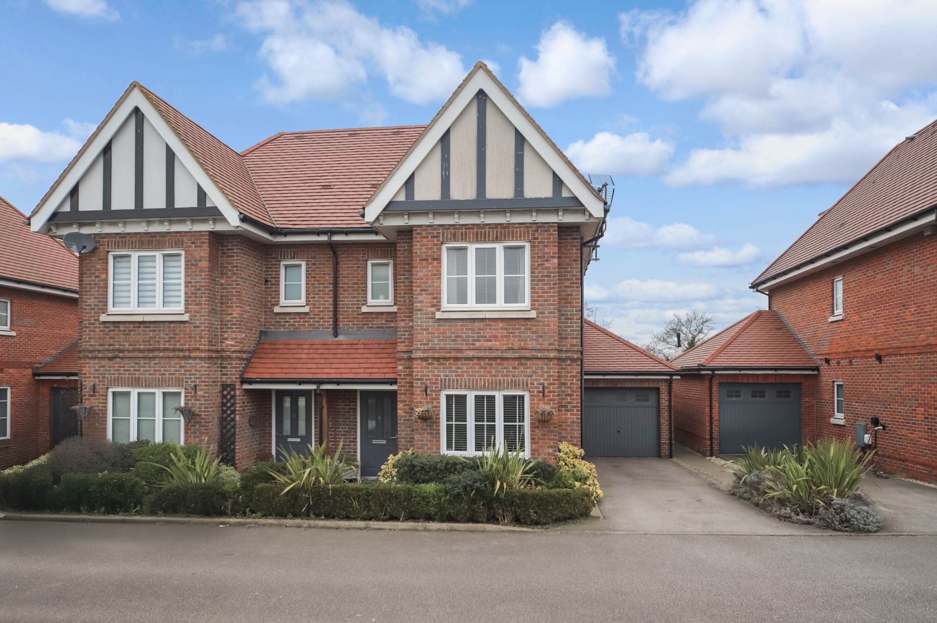 Weston Turville, Image 1