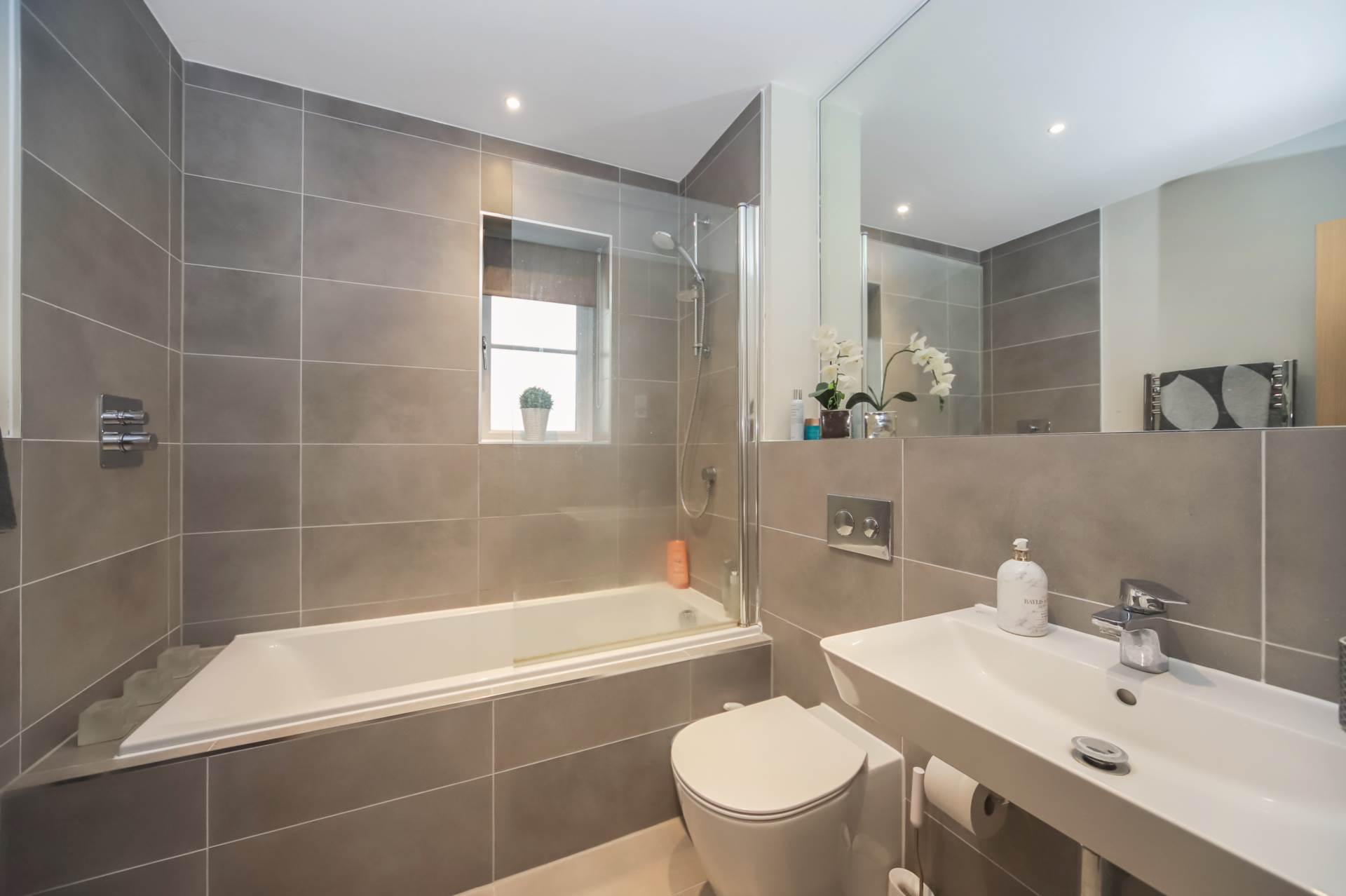 Weston Turville, Image 18