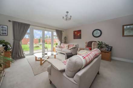 Weston Turville, Image 5