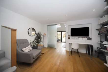 Longfield Road, Tring, Image 11