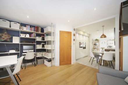 Longfield Road, Tring, Image 12