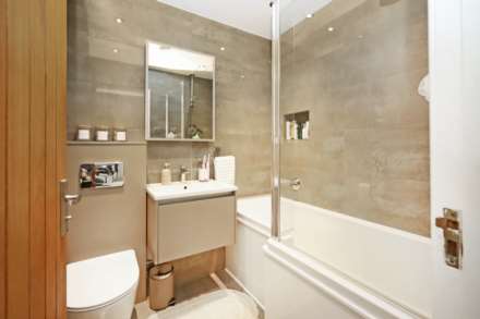 Longfield Road, Tring, Image 21