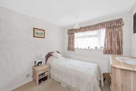 Hobsons Walk, Tring, Image 12