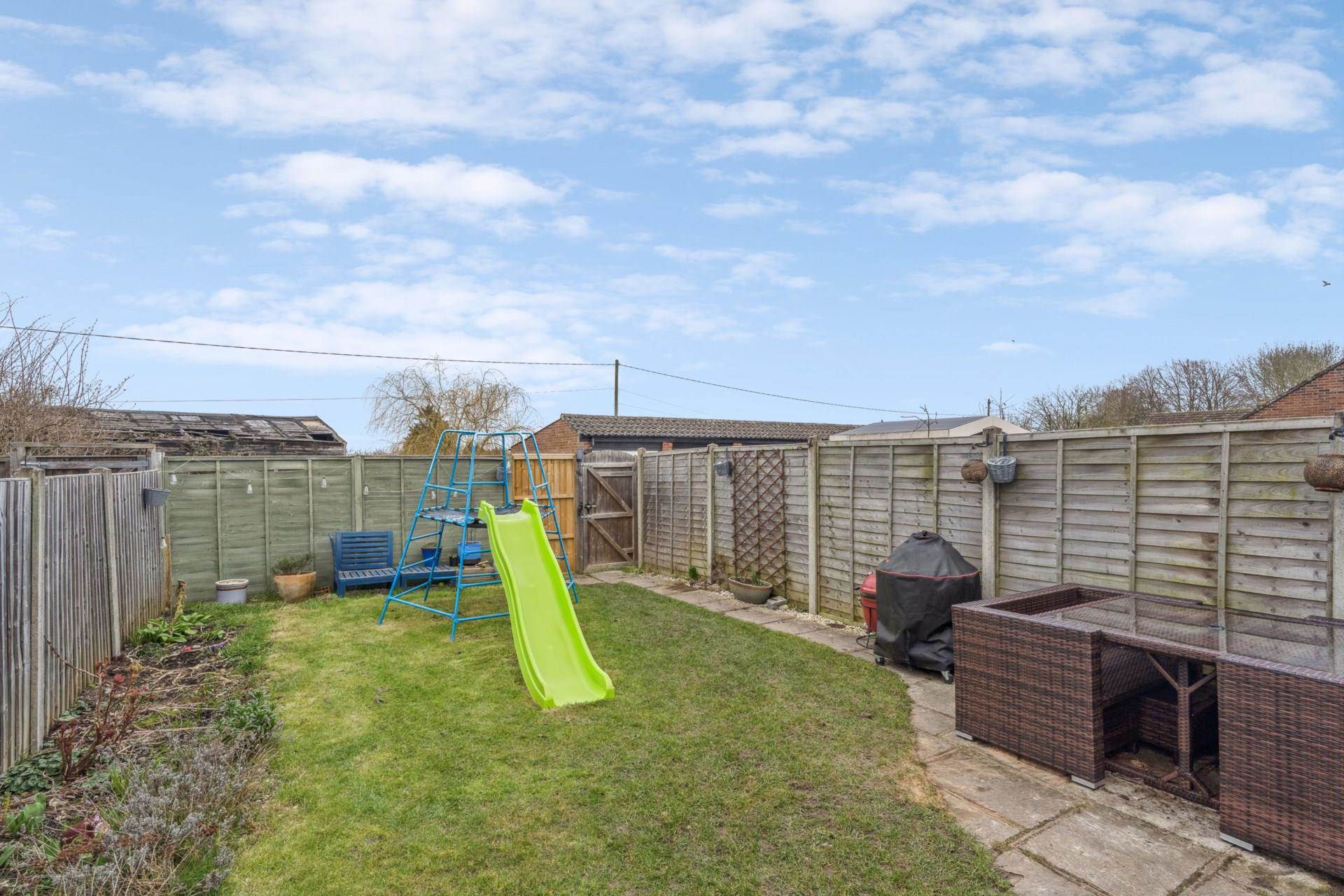 Church Hill, Cheddington, Image 12