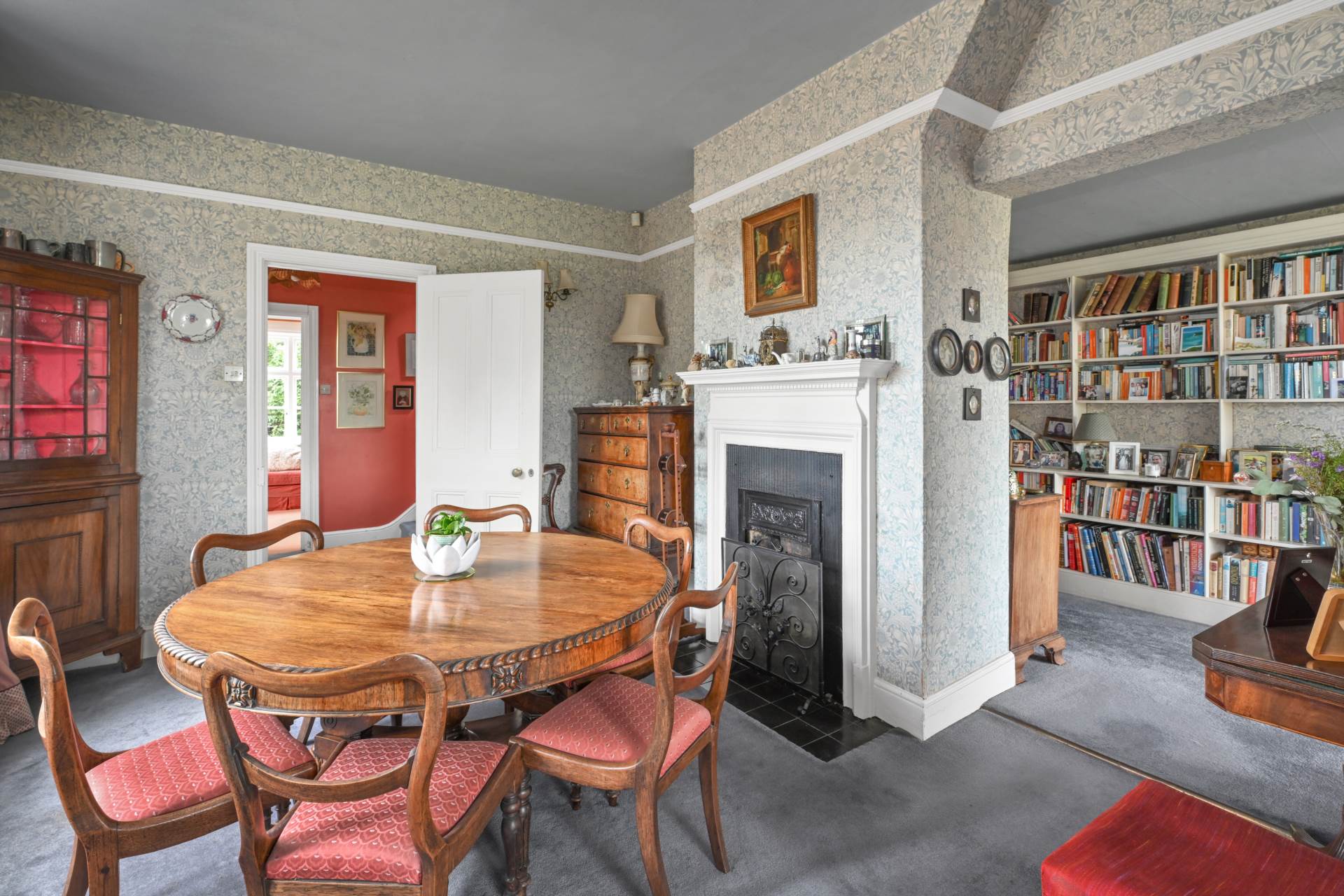Tring, Image 6