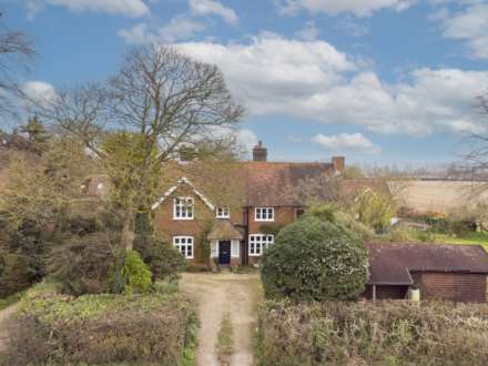 5 Bedroom Detached, Tring