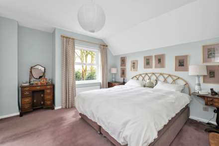 Tring, Image 12