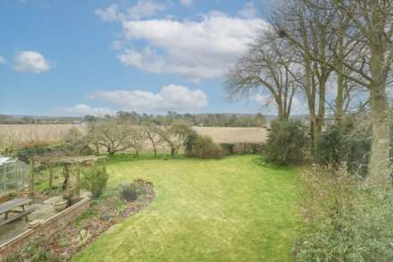 Tring, Image 2
