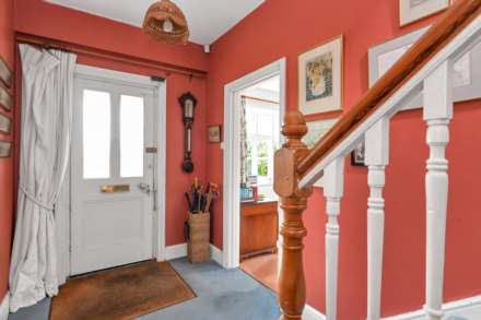 Tring, Image 8