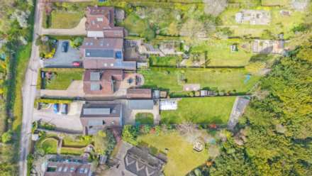 Aston Clinton, Image 23