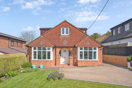 Aston Clinton, Image 25