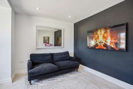 New Road, Aston Clinton, Image 10