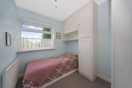 Tring, Image 10