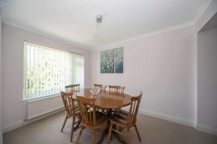 Tring, Image 5