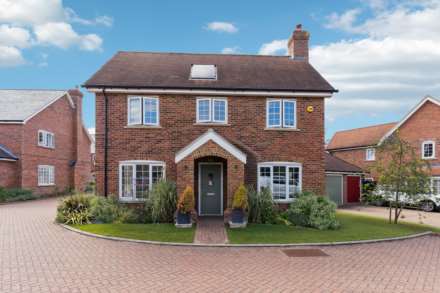Williamson Way, Pitstone