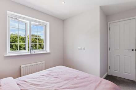 Williamson Way, Pitstone, Image 14