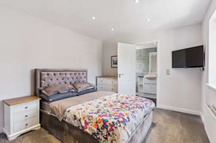 Williamson Way, Pitstone, Image 9