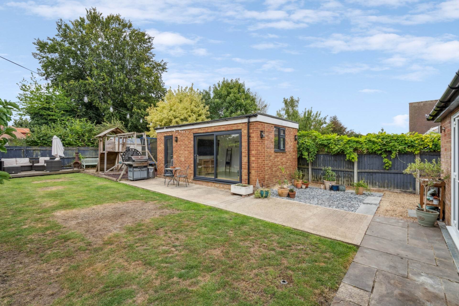 Twitchell Lane, Aston Clinton, Image 16
