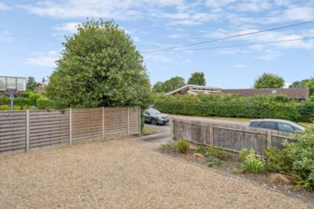 Twitchell Lane, Aston Clinton, Image 21