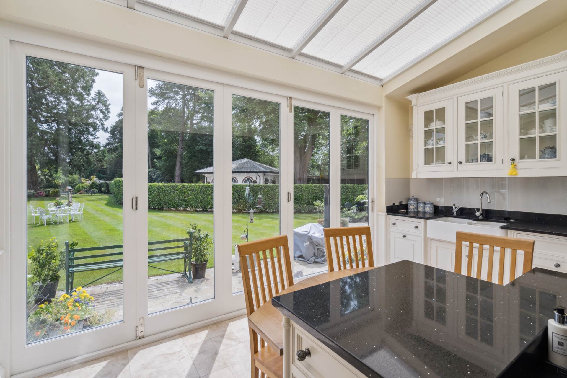 Chipperfield Road, Bovingdon, Image 18