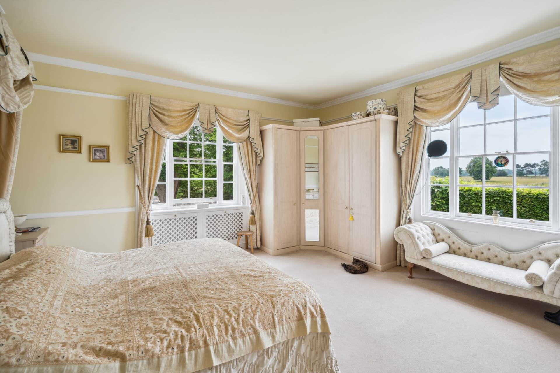 Chipperfield Road, Bovingdon, Image 25