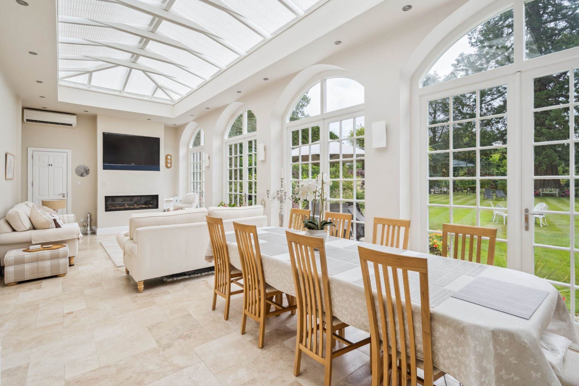 Chipperfield Road, Bovingdon, Image 3
