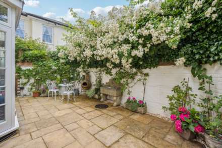 Chipperfield Road, Bovingdon, Image 41