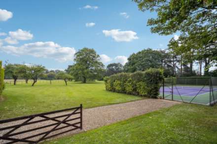 Chipperfield Road, Bovingdon, Image 51