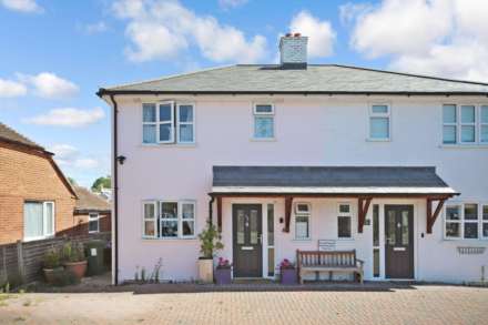 Weston Road, Aston Clinton