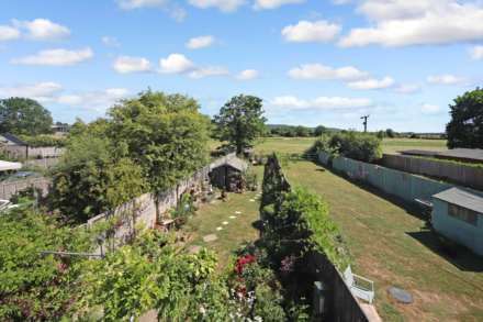 Weston Road, Aston Clinton, Image 3
